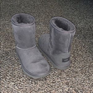 Gray Uggs